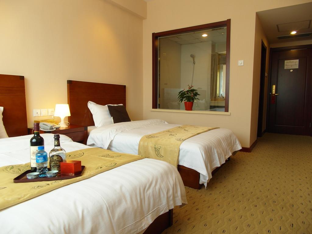 Tianjin Jinma Hotel Quarto foto